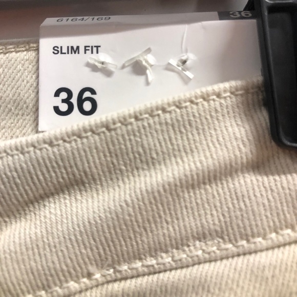 ๐๐๐ ZARA High Waisted Jeans w Slits, 4/36, NWT - Picture 6 of 12